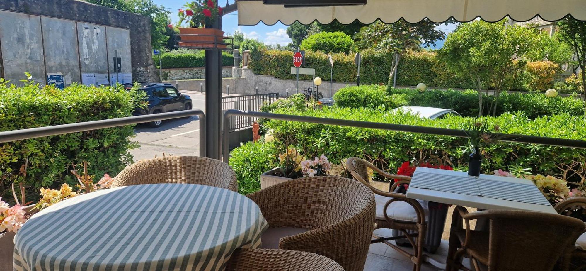 Hotel Marina Тори дел Бенако Екстериор снимка